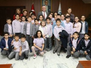 Başkan Kurt Öğrencilere Belediye Hizmetleri Dersi Verdi