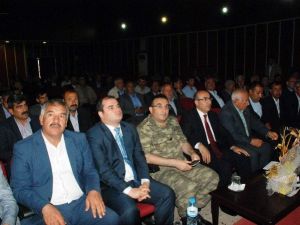 Vali Demirtaş Köy Muhtarlarıyla Buluştu