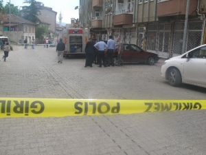 Park Halindeki Otomobilden Sızan Gaz Korkuttu