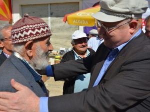 AK Parti’li Şener, Seçim Çalışmalarını Sürdürdü