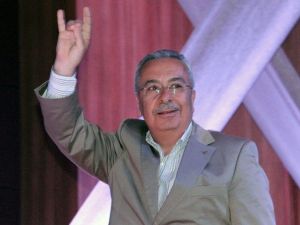 Zeki Çakan’a Ülkü Ocakları Gecesinde Sevgi Gösterisi