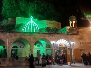 Miraç Kandili’nde Eller Semaya Kalktı