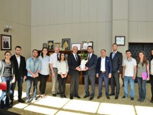 Magid Yönetimi Ve Öğrenci Kollarından Rektöre Ziyaret