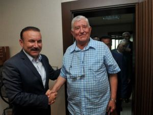 Eski Başkan Ve Meclis Üyelerinden Doğan’a Ziyaret
