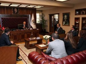 Armada AVM Başarısını Yenimahalle Belediye Başkanı Yaşar’la Paylaştı