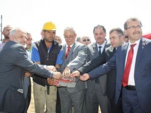 Akşemseddin Cami Temeli Düzenlenen Törenle Atıldı