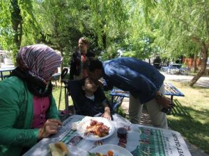 Menderes’te Engelli Vatandaşlara Özel Piknik