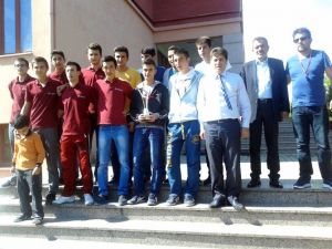 Gediz Mna Anadolu Lisesi, Halı Saha Futbol Ligi’nde Kütahya Şampiyonu Old