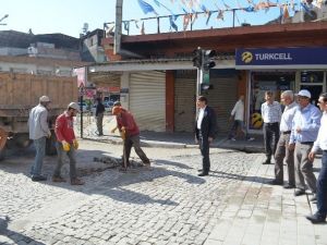 Kanatlı Caddesi Yol Yapımına Başlandı