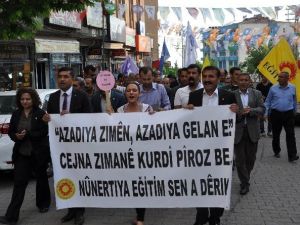 Derik’te Kürt Dil Bayramı Kutlandı