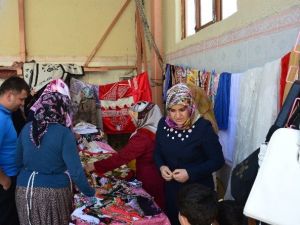 Kırka’da Öğrenci Yurdu Yararına Kermes