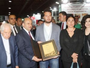 Hayme Ana, Kitap Fuarı’na Hayran Kaldı