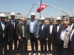 Ünaldı Camii’nin Temeli Atıldı