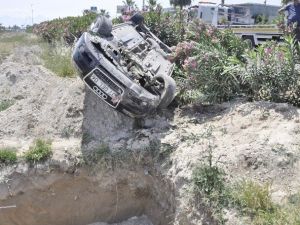 Takla Atan Otomobilden Burnu Bile Kanamadan Çıktı