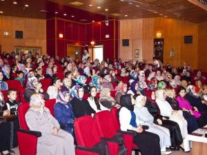 Ahlat’ta Anneler Günü Programı