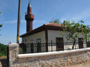 Tarih Yeniden Canlandı