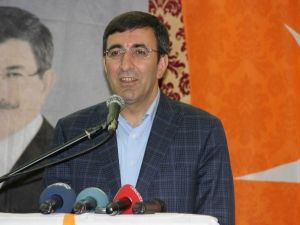 Bakan Yılmaz Diyarbakır’daki Bingöllülerle Bir Araya Geldi