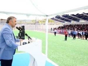 Başakpınar’a Muhteşem Futbol Sahası