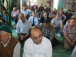 Çiftçi Hayrında 2 Bin Kişiye Pilav İkramı Yapıldı