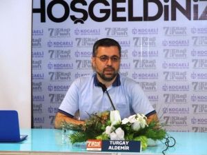 Yazarlar Okurlarıyla Buluştu