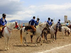 Yüzyıllık Ata Sporu Erzurum’da Yaşatılmaya Devam Ediyor