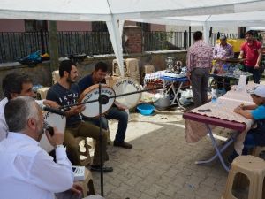 Kırka Sosyal Yardımlaşma Dayanışma Ve Kültür Derneği Yararına Kermes