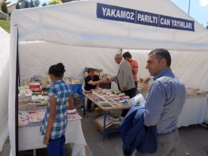 MÜSİAD Yönetim Kurulu Kitap Günlerine Katıldı