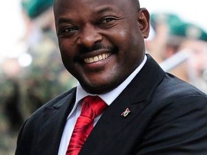 Burundi’de Devlet Başkanı Nkurunziza Ortaya Çıktı