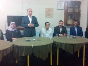 Miting Gibi Sohbet Toplantısı