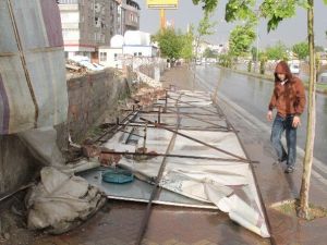 Gaz Bastı Yolcuların Hayatını Kurtardı