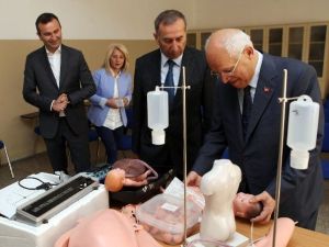 Yenimahalle Belediyesi’nden Eğitime Tam Destek