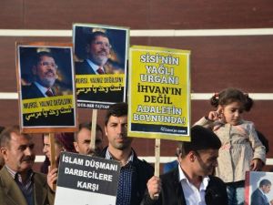 Özgür-der Mursi’ye Verilen İdam Cezasını Kınadı