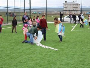 Selimliler Uçurtma Şenliğinde Buluştu