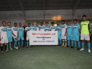 Çomoğluları Derneği’nden ‘Geleceğime Sahip Çıkıyorum’ Projesi