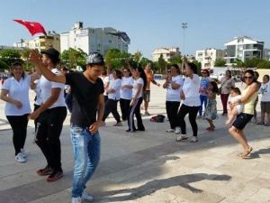 Didim Gençlik Festivali Renkli Görüntülerle Başladı