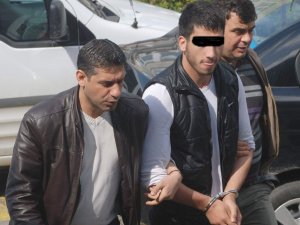 Hırsızlık şüphelisi dört kafadar tutuklandı
