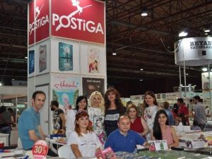 Postiga Yazarları Kocaeli Kitap Fuarı’nda Kitapseverlerle Buluştu