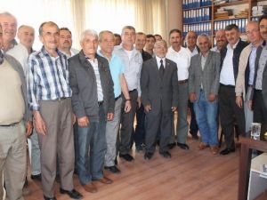 Manyas’ta Muhtarlar Derneği Başkanı Güven Tazeledi