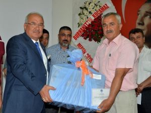 Mersin’de Muhtarlar Bilgisayarlarına Kavuştu