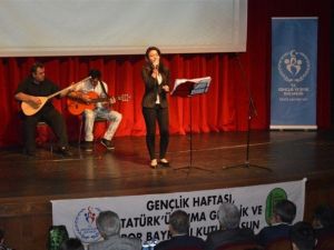 Bartın’da Şiir Dinletisi Düzenlendi