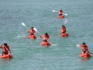 Beyşehir’de Kano Ve Okçuluk Yarışları