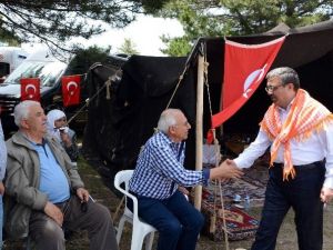 AK Parti Afyonkarahisar İl Teşkilatı Üyeleri Türk Dünyası Kültür Şölenine Katıldı