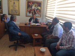 Ensarioğlu Sebze Hali Esnafını Ziyaret Etti