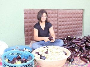 Patlıcan Oymacılığı Esnafın Da İşlerini Hareketlendirdi