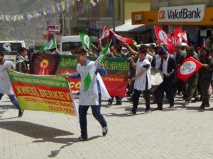 Hakkari’de Dayanışma Konseri