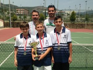 Yamanlar’da Çifte Kupa Sevinci