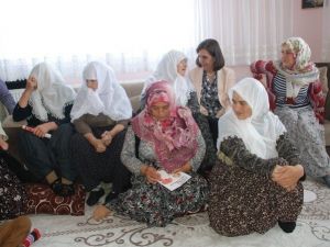 Usluer Radyo Programında Soruları Yanıtladı