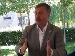 Özdağ, Türk Siyasetinin Dünü Ve Bugününü Anlattı