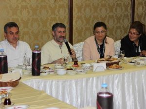 Ak Parti’li Nebati, Akçakale Ve Harran’da Seçmenleriyle Buluştu