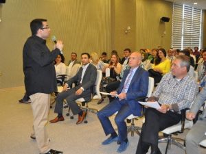 Kütahya’da ’Etkili Hitabet’ Semineri